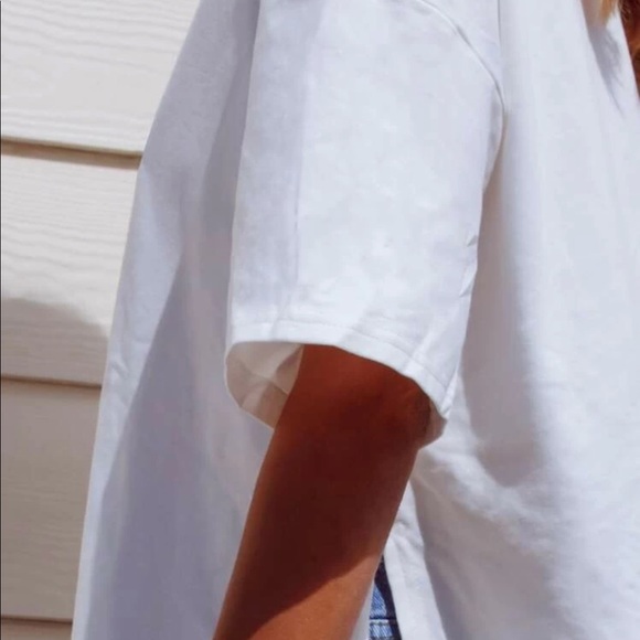 Drop Shoulder Split Hem Solid Tee - Picture 5 of 6